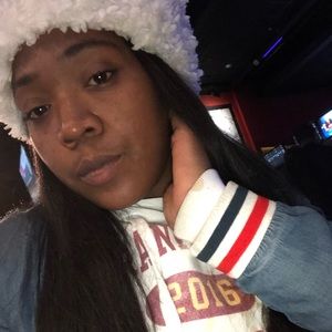 Meet your Posher, Breanna